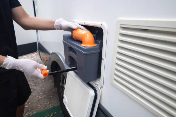 Best Porta potty delivery and setup  in Park Forest, IL